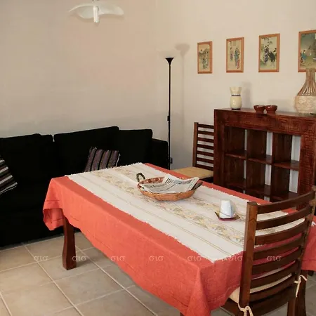Nyaraló Gloria